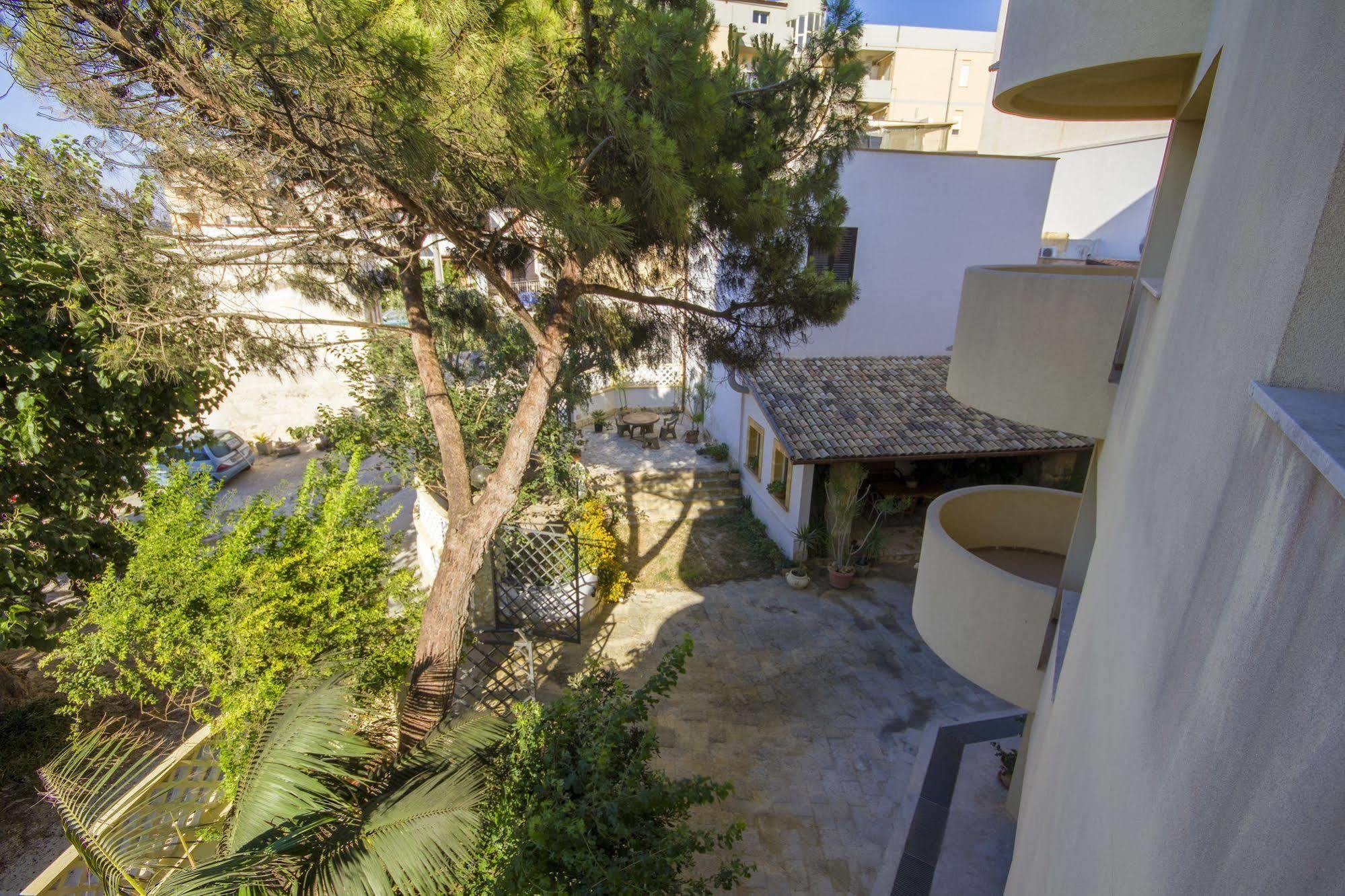Residence Le Saline Marsala Exterior photo